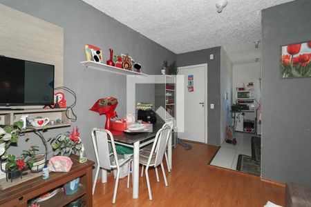 Sala de apartamento à venda com 2 quartos, 42m² em Rubem Berta, Porto Alegre