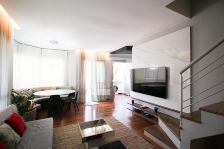 Sala de apartamento para alugar com 3 quartos, 130m² em Vila Olímpia, São Paulo