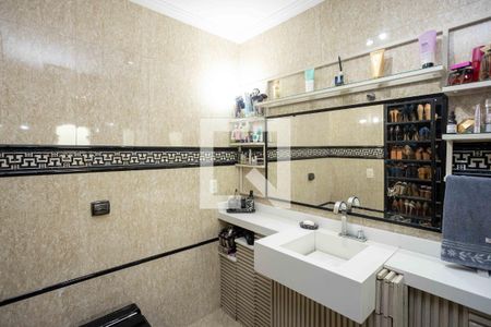 Banheiro da Suíte de casa à venda com 4 quartos, 178m² em Vila Santa Luzia, São Bernardo do Campo