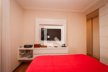 Suite de apartamento à venda com 3 quartos, 145m² em Vila Sonia, São Paulo