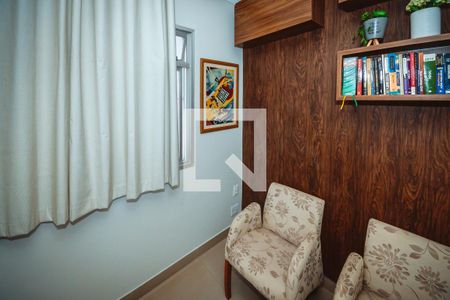Quarto de apartamento à venda com 3 quartos, 180m² em Santa Amelia, Belo Horizonte