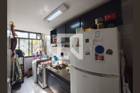Cozinha de apartamento para alugar com 3 quartos, 65m² em Barra da Tijuca, Rio de Janeiro