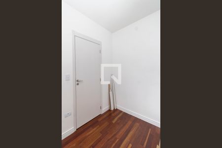 Quarto 1 de apartamento à venda com 2 quartos, 30m² em Vila Mazzei, São Paulo