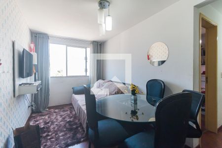 Sala de apartamento para alugar com 2 quartos, 48m² em Conjunto Residencial do Bosque, Mogi das Cruzes