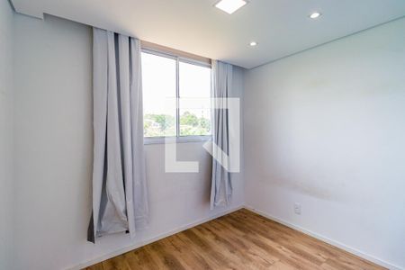 Apartamento para alugar com 2 quartos, 42m² em Jardim Maria Duarte, São Paulo