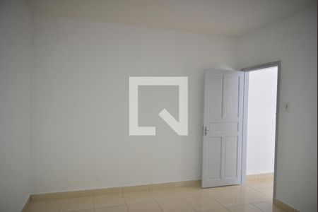 Quarto 1 de casa para alugar com 2 quartos, 80m² em Jardim Cristiane, Santo André