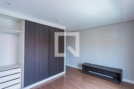 Suite de casa à venda com 3 quartos, 158m² em Parque Sao Domingos, São Paulo