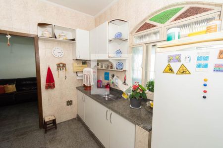 Cozinha de casa à venda com 5 quartos, 170m² em Colonial, Contagem