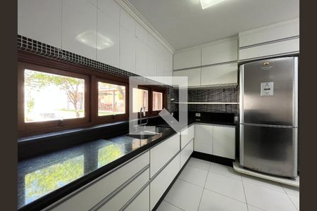Cozinha de casa de condomínio para alugar com 5 quartos, 915m² em Jardim Sao Paulo Ii, Cotia