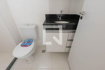 Banheiro de kitnet/studio para alugar com 1 quarto, 21m² em Campos Elíseos, São Paulo