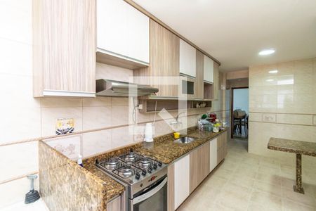 Cozinha de apartamento à venda com 3 quartos, 105m² em Vila Kosmos, Rio de Janeiro
