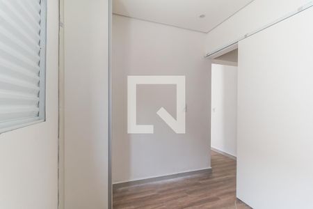 Quarto 1 de casa para alugar com 2 quartos, 100m² em Vila Perreli, Poá