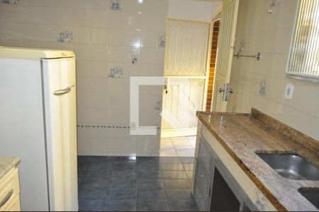 Casa para alugar com 3 quartos, 220m² em Encantado, Rio de Janeiro