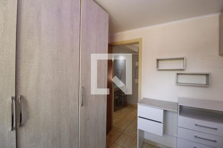 Quarto 1 de apartamento para alugar com 2 quartos, 40m² em Rubem Berta, Porto Alegre
