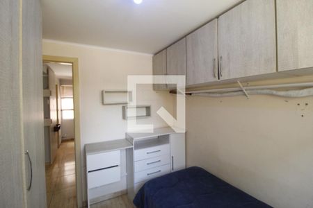 Quarto 1 de apartamento para alugar com 2 quartos, 40m² em Rubem Berta, Porto Alegre