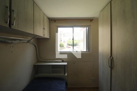 Quarto 1 de apartamento para alugar com 2 quartos, 40m² em Rubem Berta, Porto Alegre