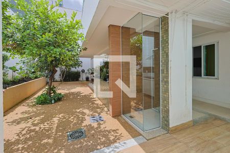 Área de Serviço de casa à venda com 3 quartos, 356m² em Castelo, Belo Horizonte
