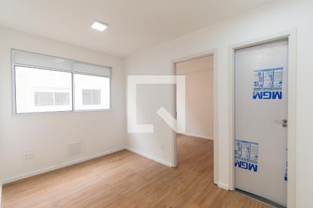 Sala de apartamento para alugar com 2 quartos, 32m² em Quinta da Paineira, São Paulo