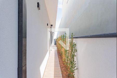 Corredor de casa de condomínio à venda com 3 quartos, 300m² em Jardim America Ii, Campinas