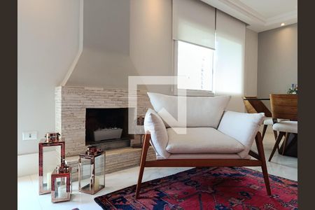 Sala de apartamento para alugar com 3 quartos, 144m² em Vila Madalena, São Paulo