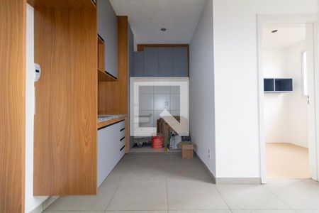 Sala/Cozinha de apartamento para alugar com 2 quartos, 34m² em Tatuapé, São Paulo