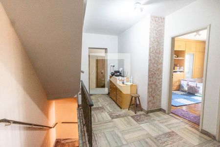 Escada de casa à venda com 5 quartos, 355m² em Jardim São Paulo, São Paulo