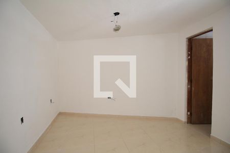 Casa para alugar com 1 quarto, 28m² em Vila Franca, São Paulo