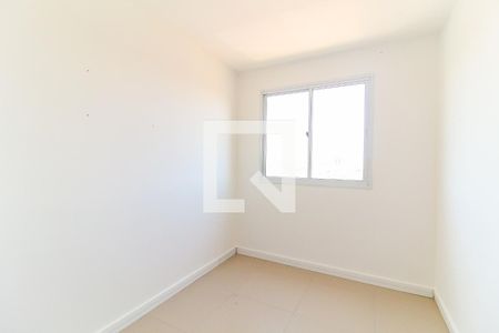 Quarto 1 de apartamento para alugar com 3 quartos, 42m² em Itaquera, São Paulo