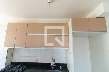 Cozinha e Área de Serviço de apartamento para alugar com 3 quartos, 42m² em Itaquera, São Paulo