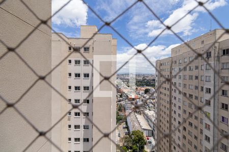 Vista Sala/Cozinha/Área de Serviço  de apartamento para alugar com 3 quartos, 42m² em Itaquera, São Paulo