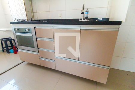 Cozinha e Área de Serviço de apartamento para alugar com 3 quartos, 42m² em Itaquera, São Paulo