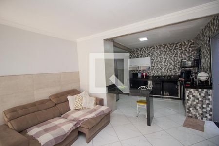 Sala de casa à venda com 2 quartos, 100m² em Tropical, Contagem