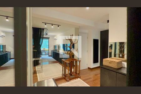 Hall de apartamento para alugar com 1 quarto, 72m² em Vila Madalena, São Paulo