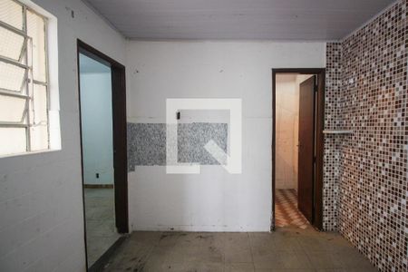 Sala e Cozinha  de casa à venda com 2 quartos, 302m² em Jardim Miriam, São Paulo