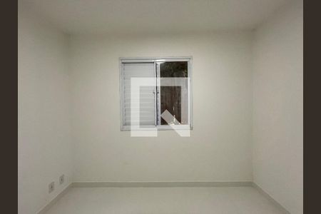 Quarto 01 de apartamento para alugar com 2 quartos, 52m² em Lajeado, Cotia