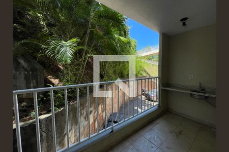 Sala de apartamento para alugar com 2 quartos, 52m² em Lajeado, Cotia
