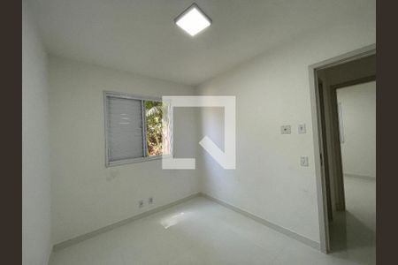 Quarto 2 de apartamento para alugar com 2 quartos, 52m² em Lajeado, Cotia