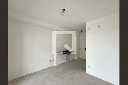 Quarto de kitnet/studio à venda com 0 quarto, 27m² em Santo Amaro, São Paulo