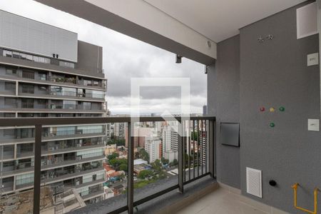Varanda de kitnet/studio à venda com 1 quarto, 28m² em Santo Amaro, São Paulo