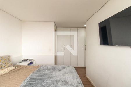 Quarto 1 Suite de apartamento para alugar com 3 quartos, 78m² em Capão Raso, Curitiba