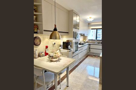 Apartamento para alugar com 3 quartos, 190m² em Vila Andrade, São Paulo