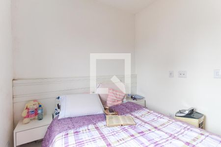 Quarto 2 de apartamento para alugar com 2 quartos, 35m² em Itaquera, São Paulo