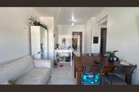  Sala de apartamento à venda com 2 quartos, 59m² em Pátria Nova, Novo Hamburgo