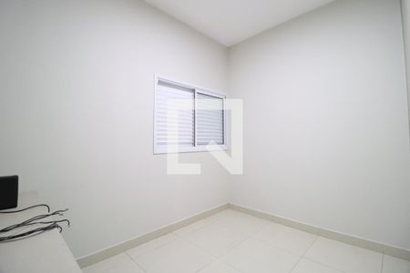 Quarto 1 de casa para alugar com 2 quartos, 91m² em Santa Luzia, Uberlândia