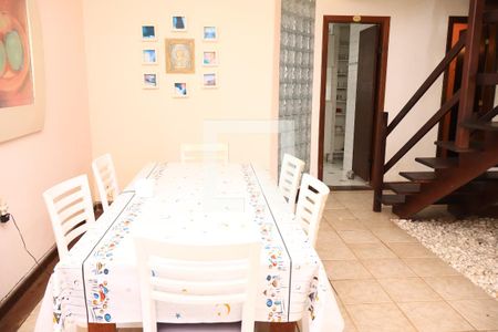 Sala de casa para alugar com 4 quartos, 250m² em Itapuã, Salvador