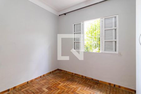 Quarto 1 de casa para alugar com 2 quartos, 120m² em Vila Santa Maria, São Paulo