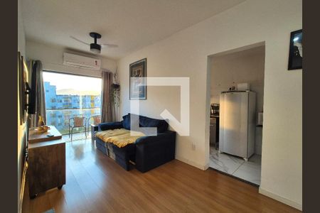 Apartamento à venda com 2 quartos, 57m² em Vargem Pequena, Rio de Janeiro