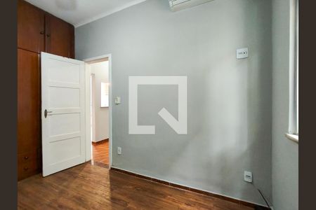 Quarto 1 de apartamento à venda com 2 quartos, 50m² em Maracanã, Rio de Janeiro
