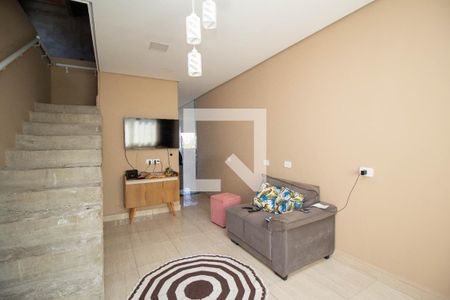 Sala de casa para alugar com 2 quartos, 140m² em Jardim Maristela, São Paulo