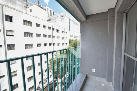 Varanda de kitnet/studio para alugar com 1 quarto, 25m² em Liberdade, São Paulo